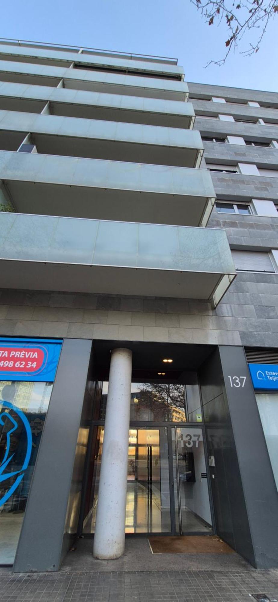 Apartamento En Avenida Diagonal - Torre Glorias - Angeles Terraza Barcellona Esterno foto